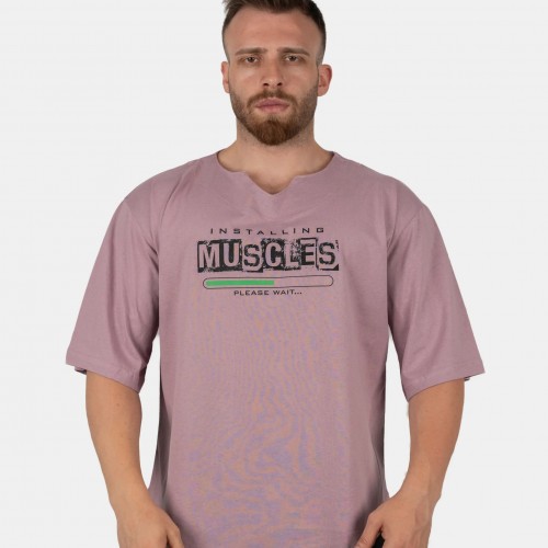 GWP “Muscles Installing” Oversize T-Shirt – Lila
