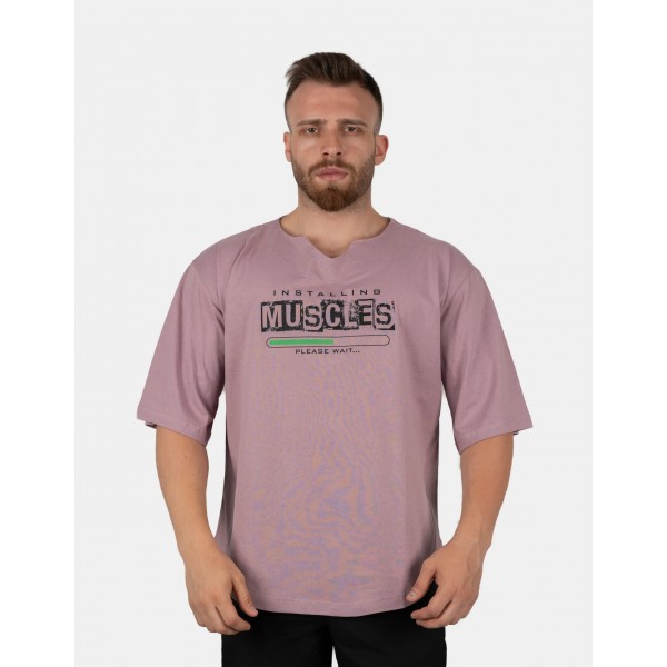 GWP “Muscles Installing” Oversize T-Shirt – Lila