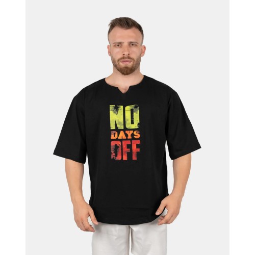 GWP “No Days Off” Oversize T-Shirt GWP “No Days Off” Oversize T-Shirt
